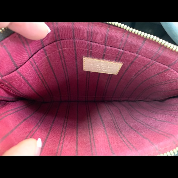 LOUIS VUITTON Monogram Neverfull Pochette Fuchsia - Picture 5 of 12